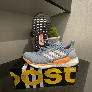 Adidas Boost tennis shoes
